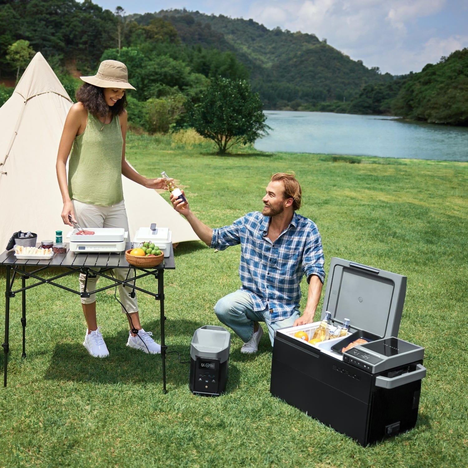EcoFlow GLACIER + EcoFlow DELTA 2 Max + 400W Portable Solar Panel - Image 2